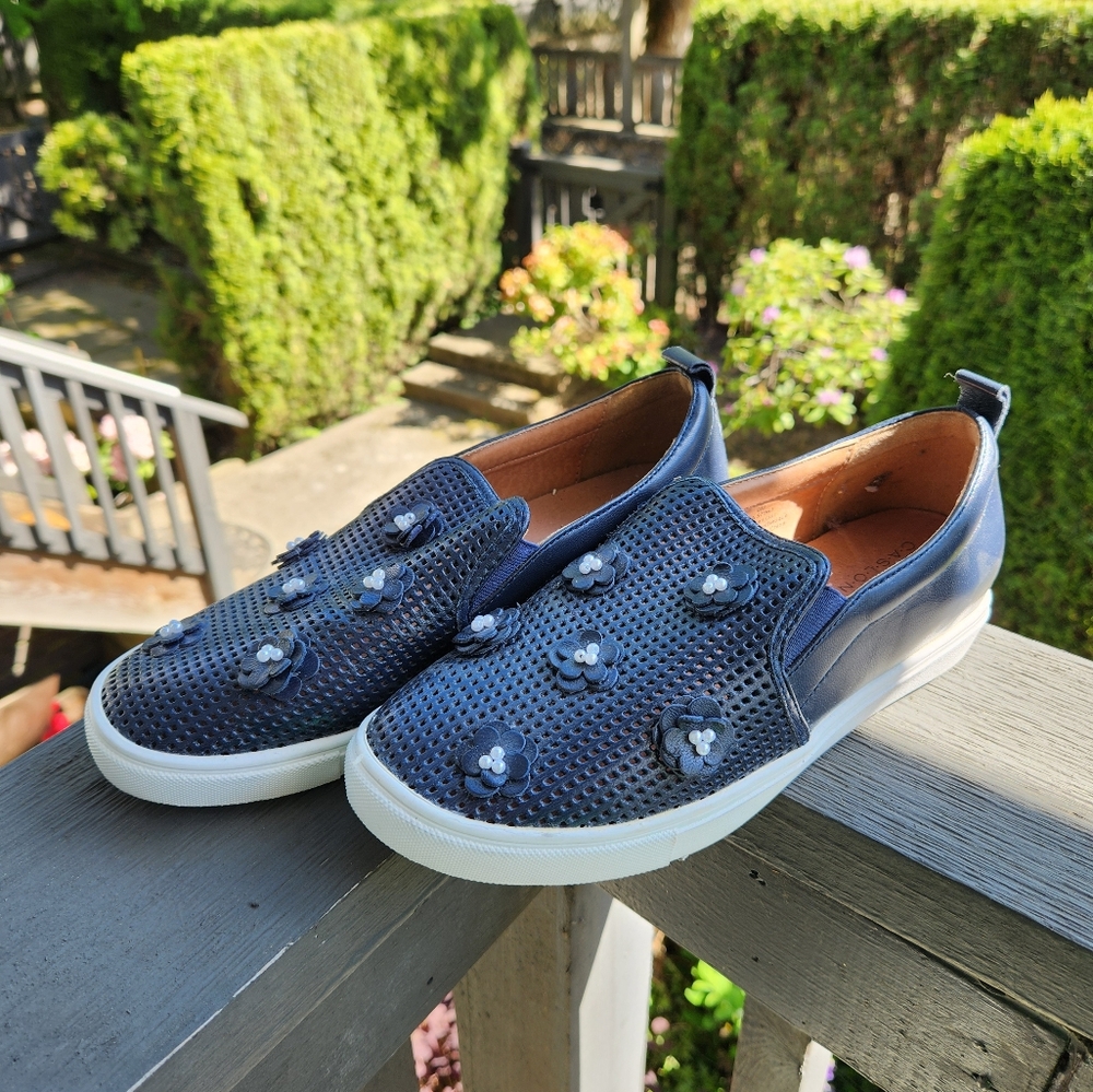Caslon 8M Navy Blue Slip On Sneakers